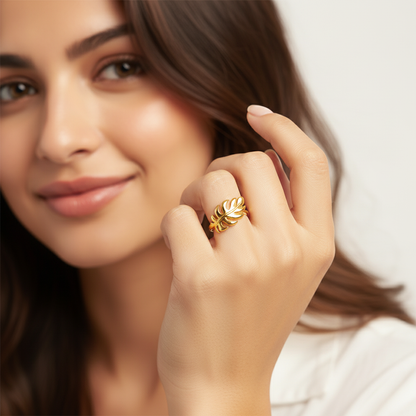 Monstera Leaf Open Ring in Gold LR10174
