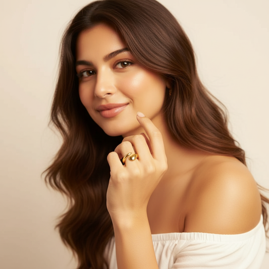 Bold Wrap Statement Ring in Gold LR110180