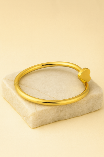 Gold Heart Bangle – Minimalist Love-Inspired Bracelet for Women LB10204
