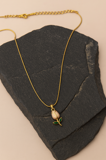 Rose Bud Pendant Necklace with Enamel Leaves LN10273