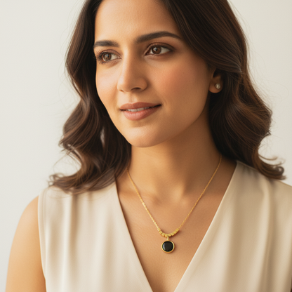 Gold Onyx Round Pendant Cube Bead Chain Necklace LN10203