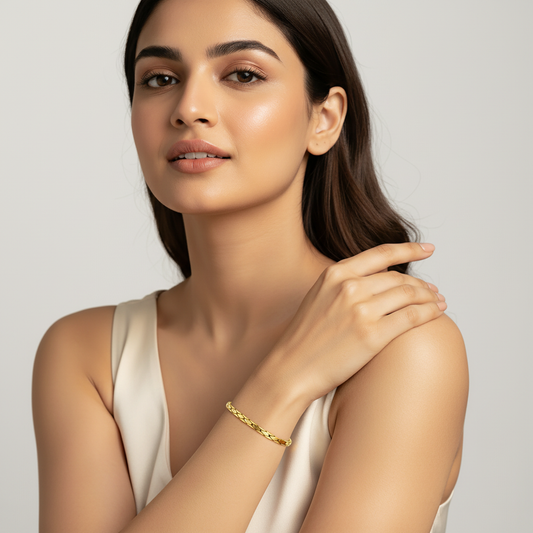 Textured Helix Link Gold Bracelet LB10174